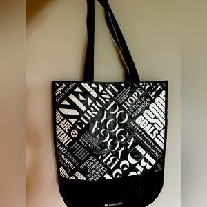 Lululemon large tote bag